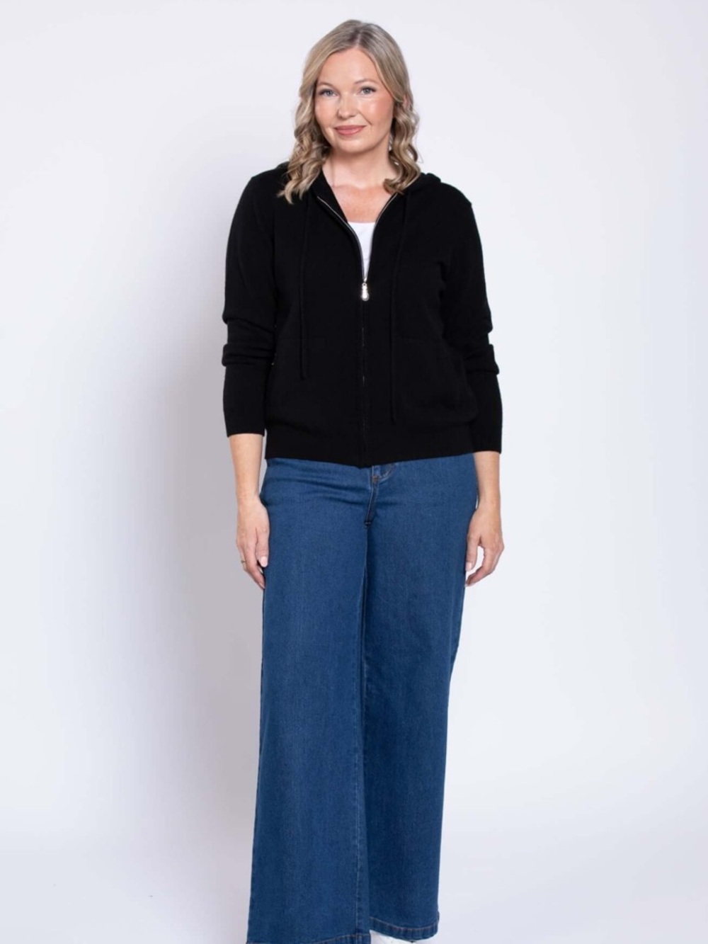 Blue Sky Denim Pocket Jeans in Deep Blue